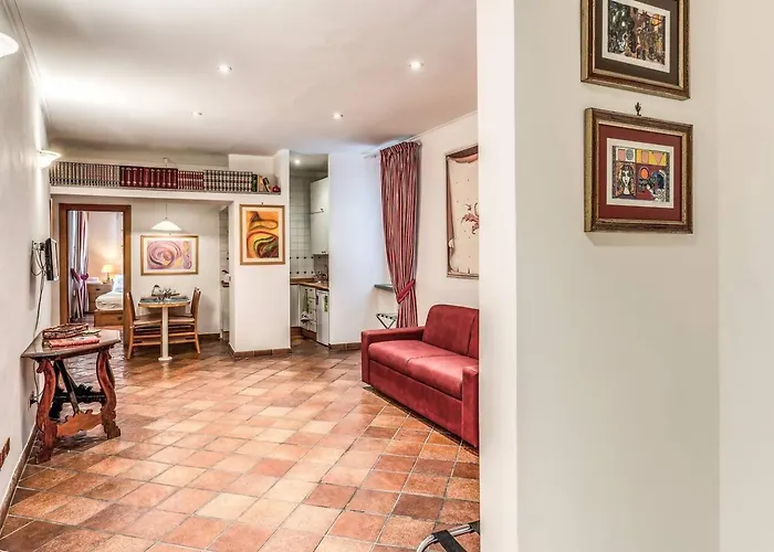 Cozy Flat In Trevi Fountain רומא